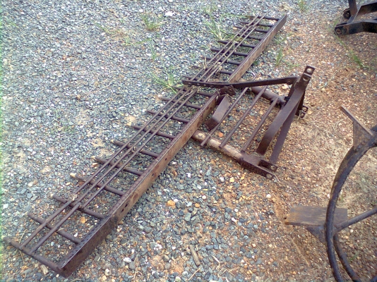 ขายคราด ติดหางรถไถ พร้อมใช้งานครับ ขายคราด ติดหางรถไถ พร้อมใช้งานครับ