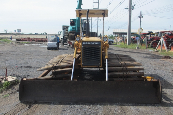 มาแล้ว KOMATSU D20PLL-6 เก่านอกตามสภาพนะครับ