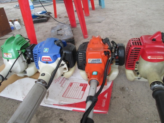 เครื่องตัดหญ้าสะพายบ่า