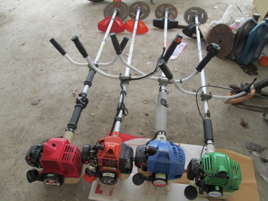 เครื่องตัดหญ้าสะพายบ่า