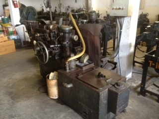 ขายเครื่องฉีด เครื่องตัดเจาะ เจียร เหมาหลายรายการ