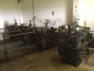 ขายเครื่องฉีด เครื่องตัดเจาะ เจียร เหมาหลายรายการ