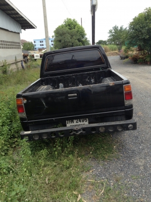 ขายอีซูซุ มังกร 4 ประตู ปี2546 เครื่อง 2,500 CC Rodero