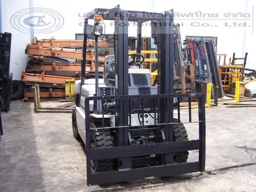 ขาย รถโฟล์คลิฟท์ KOMATSU รุ่น FD25-11