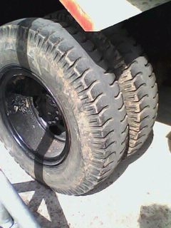 ขายรถบรรทุกสิบล้อดั๊มพ์ Isuzu jumbo วางหัว rocky เครื่อง 240 turbo ช่วงล่าง 200 เกียร์อิตั้น ยางใหม่ ทะเบียนพร้อม