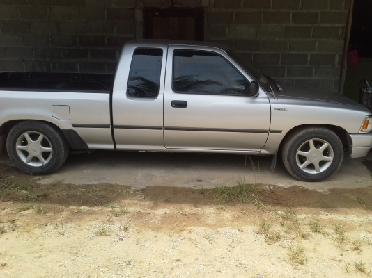 toyota  mighty x ปี  96  เพาเวอร์  ล้อแม็ก   แอร์เย็นฉ่ำ   กระบะแค็บ