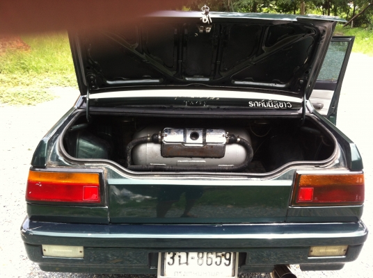 champ รถบ้านสีสวยๆ ติดแก็สlpg แอร์เย็น ขับดี พร้อมโอน ประกันชั้น3 ภาษี57