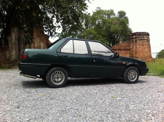 champ รถบ้านสีสวยๆ ติดแก็สlpg แอร์เย็น ขับดี พร้อมโอน ประกันชั้น3 ภาษี57