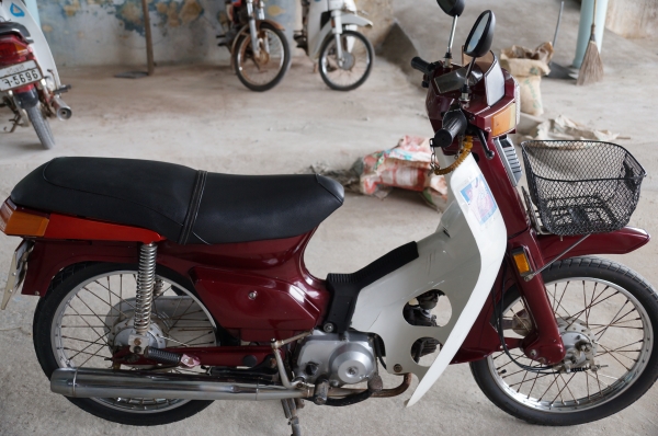 ขาย HONDA Custom สตาทร์มือ ทะเบียนพร้อมชุดโอน ภาษี พ ร บ ไม่ขาดต่อ 2556