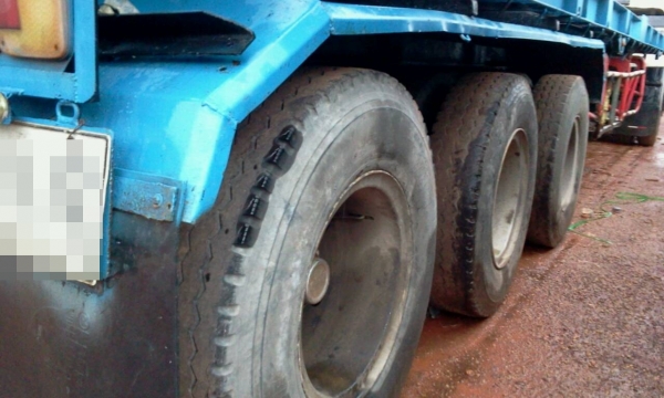 HINO FS