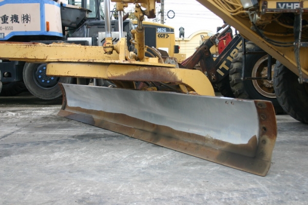 ขาย รถเกรด CATERPILLAR 140G-72V10xxx เก่านอก สวยๆ เดิมๆ 2,950,000 TEL : 087-0339334 (อ็อฟ)