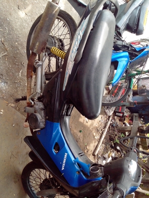 ขาย เวฟ 100 มีทะเบียน 7500