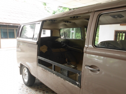 ขายโฟล์คแตงโม 74 สวย เปิดข้างเอาไปขายของครับ