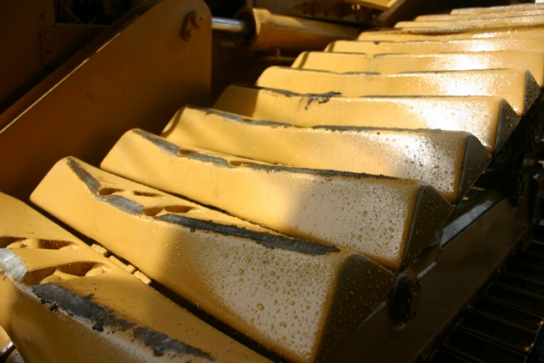 ขาย แทรคเตอร์ CATERPILLAR D4H series III ตีนเป็ด กิ๊กๆ 1,300,000 TEL : 087-0339334 (อ็อฟ) ขาย แทรคเตอร์ CATERPILLAR D4H series III ตีนเป็ด กิ๊กๆ 1,300,000 TEL : 087-0339334 (อ็อฟ)