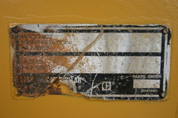 ขาย แทรคเตอร์ CATERPILLAR D4H series III ตีนเป็ด กิ๊กๆ 1,300,000 TEL : 087-0339334 (อ็อฟ) ขาย แทรคเตอร์ CATERPILLAR D4H series III ตีนเป็ด กิ๊กๆ 1,300,000 TEL : 087-0339334 (อ็อฟ)