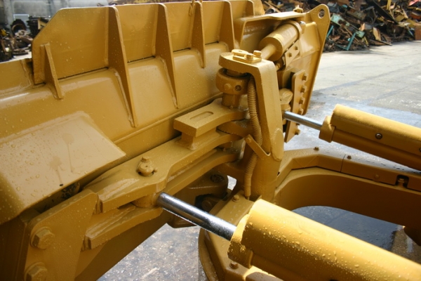 ขาย แทรคเตอร์ CATERPILLAR D4H series III ตีนเป็ด กิ๊กๆ 1,300,000 TEL : 087-0339334 (อ็อฟ) ขาย แทรคเตอร์ CATERPILLAR D4H series III ตีนเป็ด กิ๊กๆ 1,300,000 TEL : 087-0339334 (อ็อฟ)