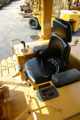 ขาย แทรคเตอร์ CATERPILLAR D4H series III ตีนเป็ด กิ๊กๆ 1,300,000 TEL : 087-0339334 (อ็อฟ) ขาย แทรคเตอร์ CATERPILLAR D4H series III ตีนเป็ด กิ๊กๆ 1,300,000 TEL : 087-0339334 (อ็อฟ)