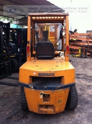 ขาย รถโฟล์คลิฟท์ NISSAN รุ่น RGH02