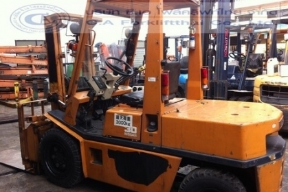 ขาย รถโฟล์คลิฟท์ NISSAN รุ่น RGH02