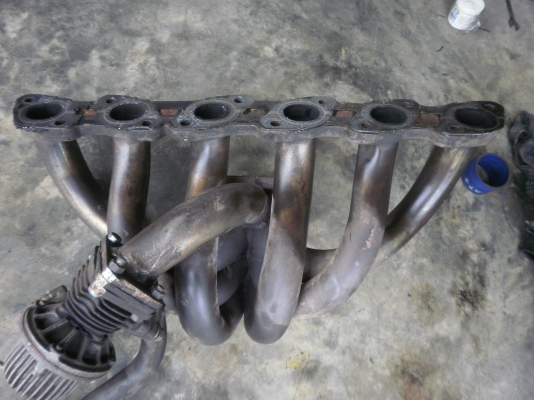 ขายเฮดเดอร์ RB25-20 ใส่กับโบเดิมได้ครับ  โทร.084-3576081