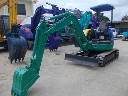 ขายรถแม็คโคร KOMATSU PC 27MR-1