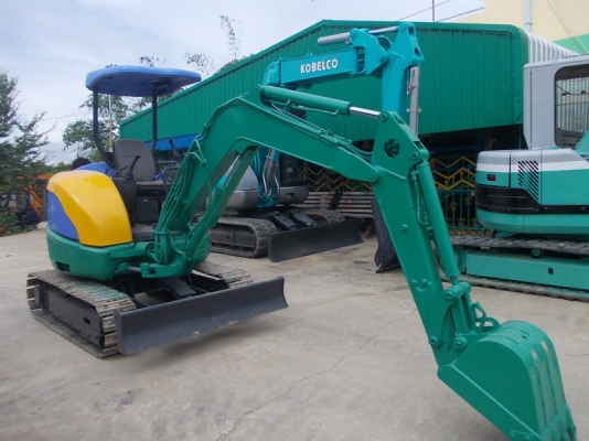 ขายรถแม็คโคร KOMATSU PC 27MR-1 ขายรถแม็คโคร KOMATSU PC 27MR-1