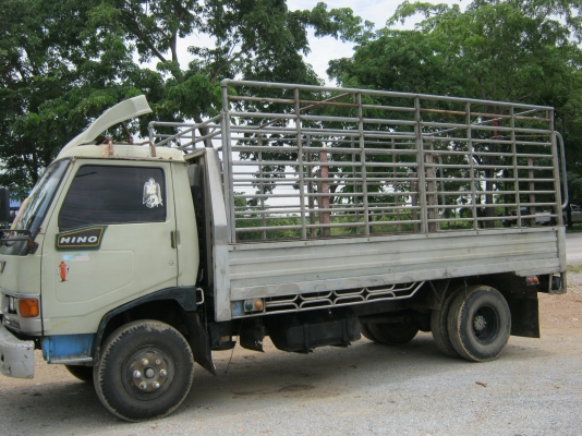 ขาย6ล้อฮีโน่ FB2WGKA-120แรงม้า ห้างแท้ปี 43 กะบะเลส