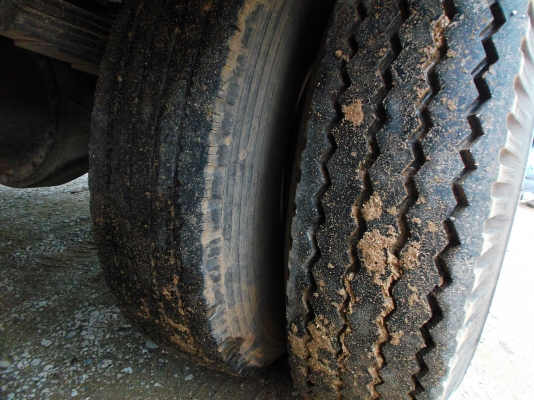 ขายด่วนรถ6ล้อHINOเมก้าเครืองJO5C150แรงม้าปี48ยาว5ม50