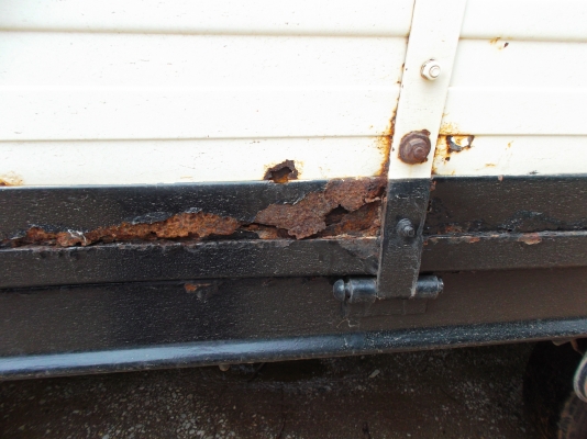 ขายด่วนรถ6ล้อHINOเมก้าเครืองJO5C150แรงม้าปี48ยาว5ม50