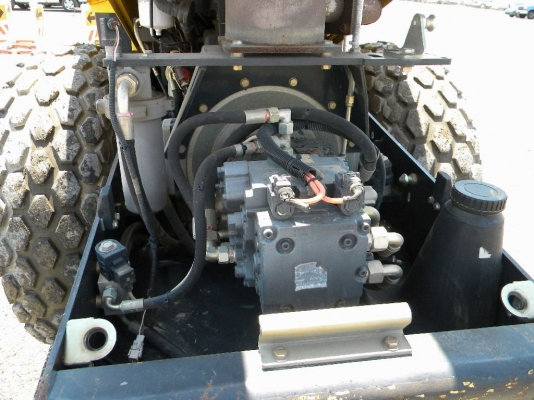 รถบด BOMAG BW177D, Yr.2009, Hr.2380 นี่ก็นางฟ้าครับ ยังอยู่อเมริกา โทรมานะ 085-9049669