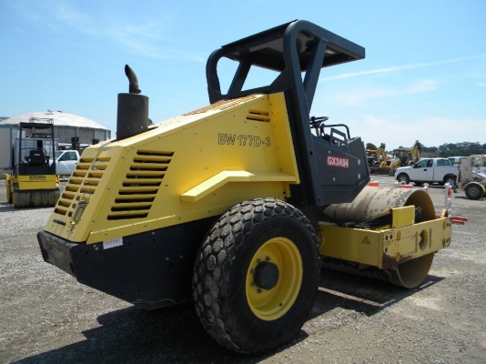 รถบด BOMAG BW177D, Yr.2009, Hr.2380 นี่ก็นางฟ้าครับ ยังอยู่อเมริกา โทรมานะ 085-9049669