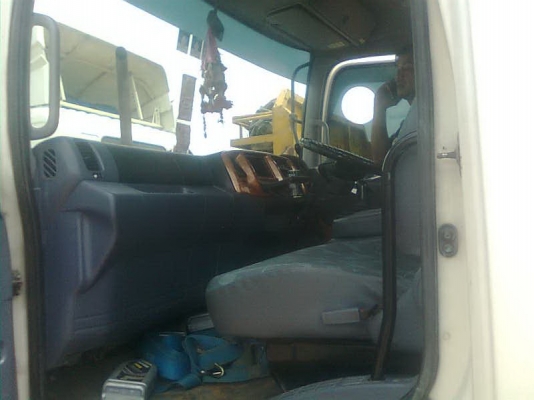 ขายหัวลาก2คัน MEGA 320แรง พร้อมหางพื้นเรียบRCK ปี51HI SPEED