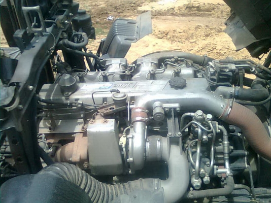 ขายหัวลาก2คัน MEGA 320แรง พร้อมหางพื้นเรียบRCK ปี51HI SPEED