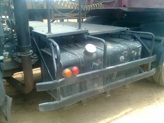 ขายหัวลาก2คัน MEGA 320แรง พร้อมหางพื้นเรียบRCK ปี51HI SPEED