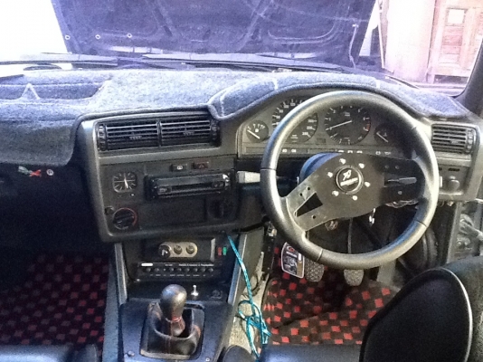 ขายBMW E30 เครื่องSR20 ราคาต่อลองได้