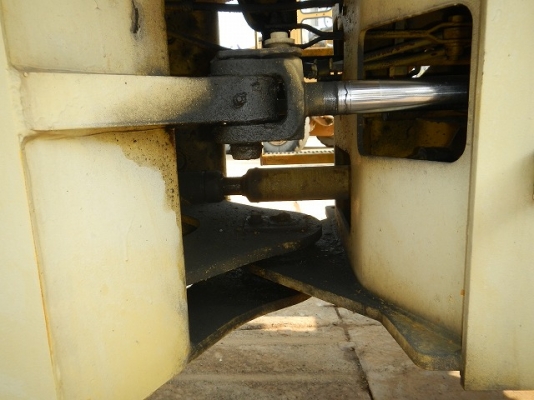 รถตัก KOMATSU_515-2_#12515_1983YR_3623HR