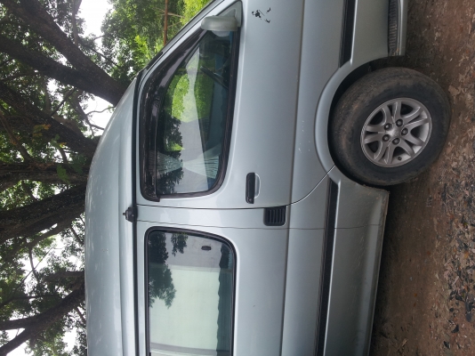 รถตู้ หัวจรวด หลังคาสูง 3.0 ดีเซล