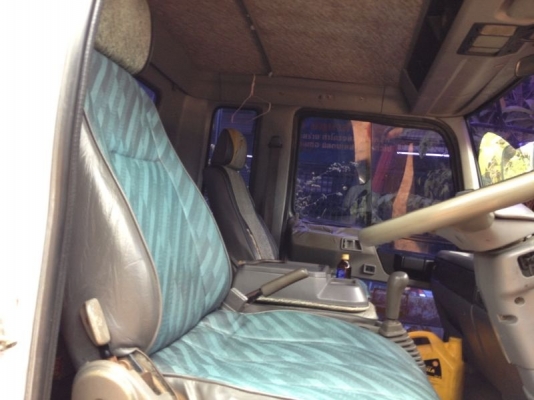 รถฮีโน่ 10 ล้อ ตู้เย็น 210 แรงม้า ปี 40 สนใจติดต่อ 081 - 6079515 รถฮีโน่ 10 ล้อ ตู้เย็น 210 แรงม้า ปี 40 สนใจติดต่อ 081 - 6079515