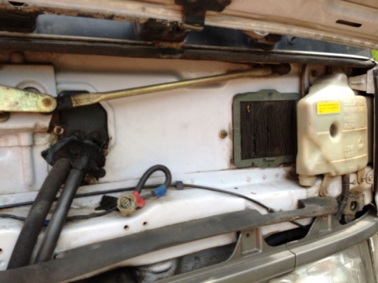 รถฮีโน่ 10 ล้อ ตู้เย็น 210 แรงม้า ปี 40 สนใจติดต่อ 081 - 6079515 รถฮีโน่ 10 ล้อ ตู้เย็น 210 แรงม้า ปี 40 สนใจติดต่อ 081 - 6079515