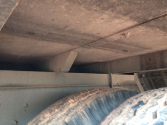 รถฮีโน่ 10 ล้อ ตู้เย็น 210 แรงม้า ปี 40 สนใจติดต่อ 081 - 6079515 รถฮีโน่ 10 ล้อ ตู้เย็น 210 แรงม้า ปี 40 สนใจติดต่อ 081 - 6079515