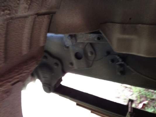 รถฮีโน่ 10 ล้อ ตู้เย็น 210 แรงม้า ปี 40 สนใจติดต่อ 081 - 6079515 รถฮีโน่ 10 ล้อ ตู้เย็น 210 แรงม้า ปี 40 สนใจติดต่อ 081 - 6079515