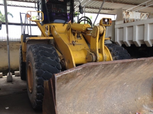 รถตัก WA380  สนใจติดต่อ 081 - 6079515