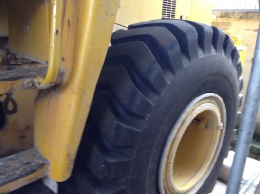 รถตัก WA380  สนใจติดต่อ 081 - 6079515