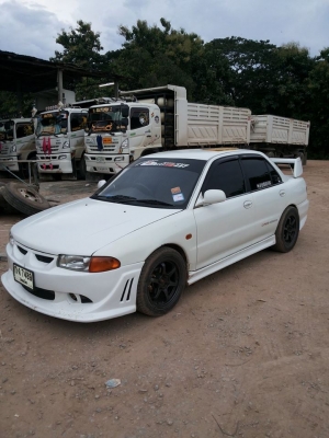 ขายแค่ 75000 ครับ เครื่องดี รถสวยมากครับ ต่อรองได้อีก