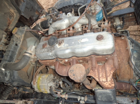 ขายรถ6ล้อดั้มอีซูซุหัวNKR สภาพดี เอกสารพร้อมโอน