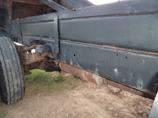 ขายรถ6ล้อดั้มอีซูซุหัวNKR สภาพดี เอกสารพร้อมโอน