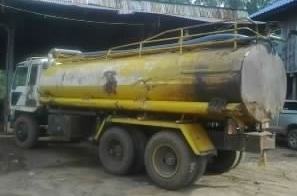 MITSUBISHI FUSO FN527 - 195 HP 6D16 MA 20970 รถสิบล้อ 2 เพลา บรรทุกถังน้ำ 8,000 ลิตร ช่วงล่างคัชซีสวยเดิมๆมากครับ เครื่องแน่นแรงดี หัวเก๋งสภาพดีภายในเก๋งคอนโซลสวยครบ พวงมาลัยเพาเวอร์ ระบบเบรคทริ๊ปฟี้ครบครัน ยางสภาพดี 10 เส้นประมาณ 70\% พร้อมใช้งาน เอกสารทะ MITSUBISHI FUSO FN527 - 195 HP 6D16 MA 20970 รถสิบล้อ 2 เพลา บรรทุกถังน้ำ 8,000 ลิตร ช่วงล่างคัชซีสวยเดิมๆมากครับ เครื่องแน่นแรงดี หัวเก๋งสภาพดีภายในเก๋งคอนโซลสวยครบ พวงมาลัยเพาเวอร์ ระบบเบรคทริ๊ปฟี้ครบครัน ยางสภาพดี 10 เส้นประมาณ 70\% พร้อมใช้งาน เอกสารทะ