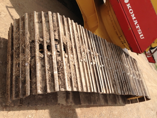 ขาย KOMATSU PC200-5 คอนโทรนสั้น สภาพสวยจริง เดิมจริง ครับ สนใจติดต่อโดยตรง 081-4283210 ขาย KOMATSU PC200-5 คอนโทรนสั้น สภาพสวยจริง เดิมจริง ครับ สนใจติดต่อโดยตรง 081-4283210