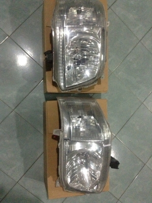 ไฟหน้าคอมมิวเตอร์ ตาย้อย ของแท้ สภาพเทพ