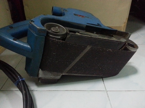 เครื่องขัดกระดาษทรายชนิดสายพาน(รถถัง)RYOBI